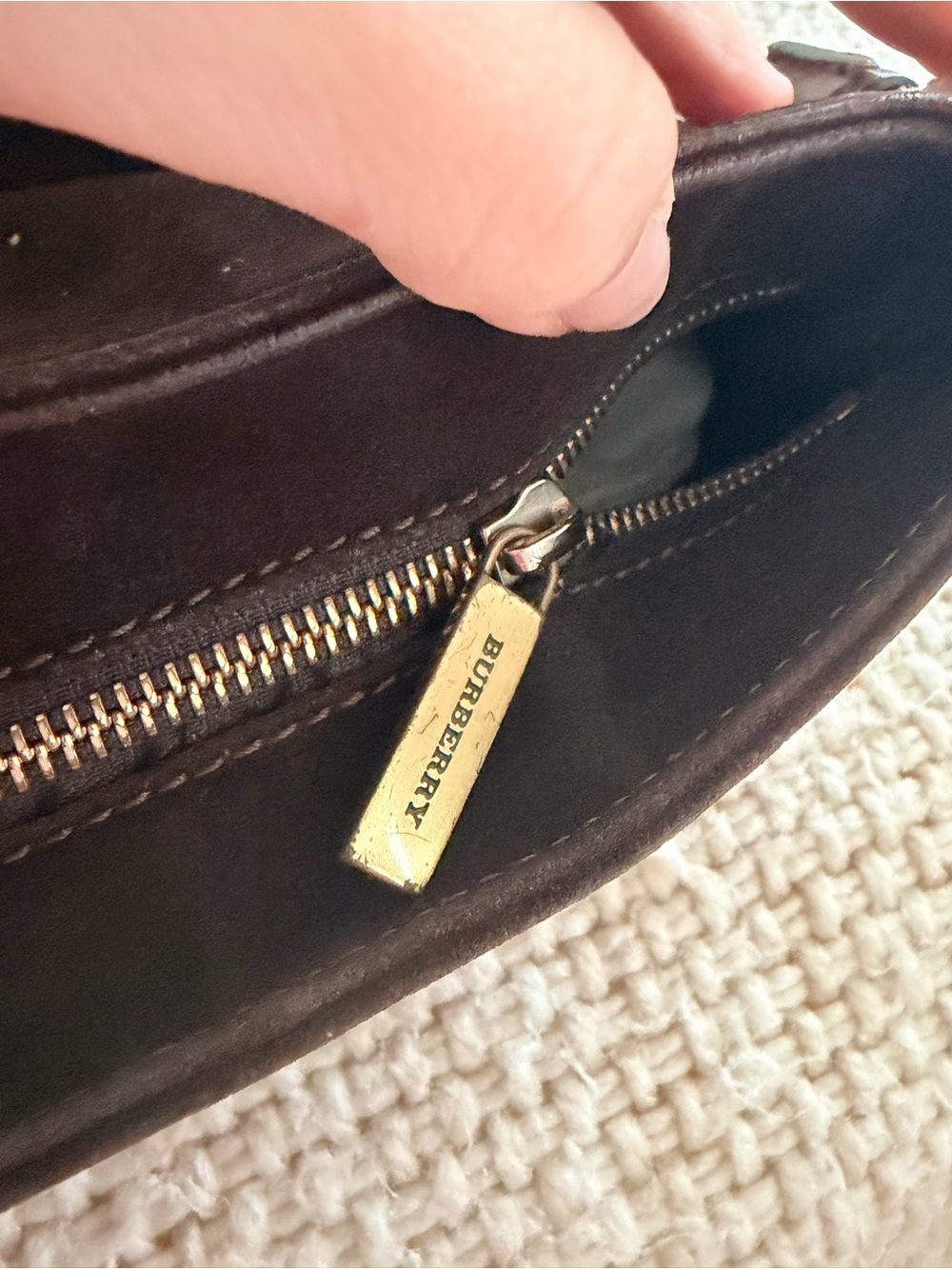 Vintage Burberry Bag 🤎 - Picture 9 of 13